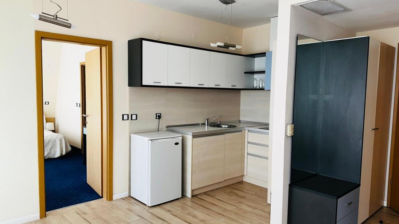 Хотел Аполонис Sozopol Exteriör bild
